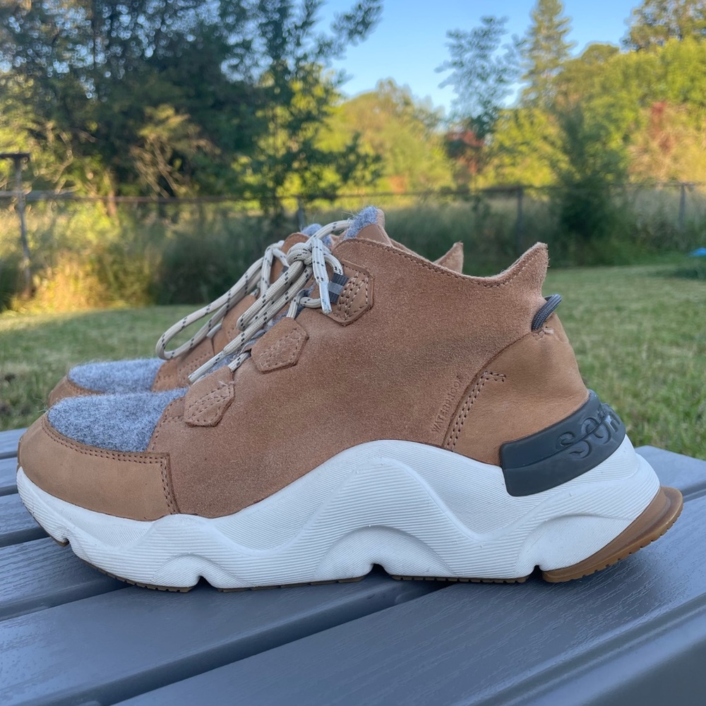 Sorel Kinetic Rnegde Caribou Shoes